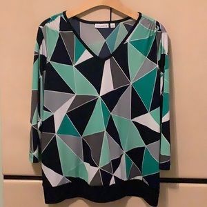 3/4 sleeve and navy banded bottom